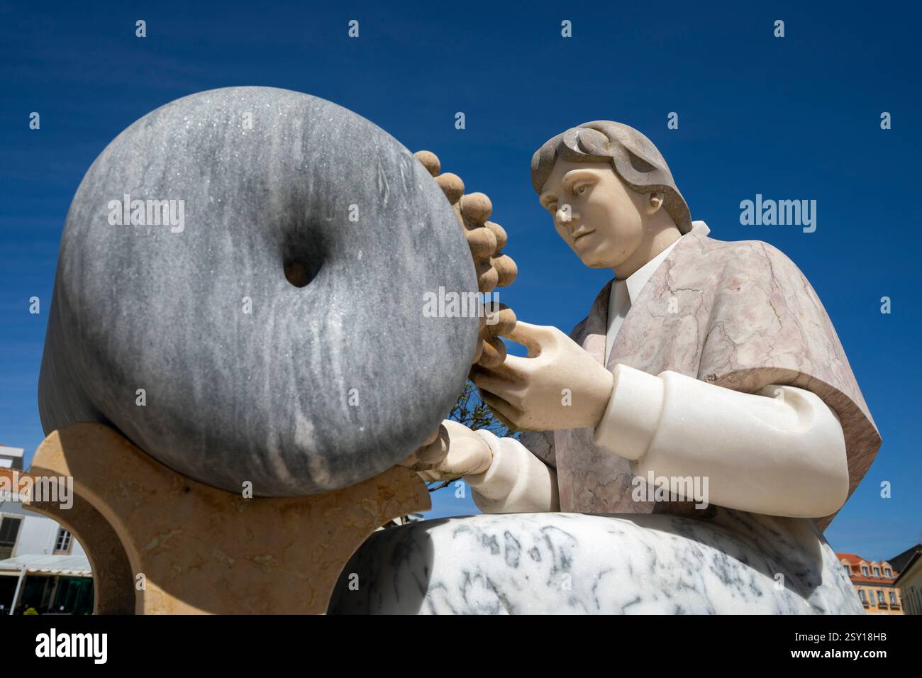 Europe, Portugal, Oeste Region, Peniche, Monument aux Lacemakers de Peniche (Monumento a Rendilheira de Peniche) Banque D'Images