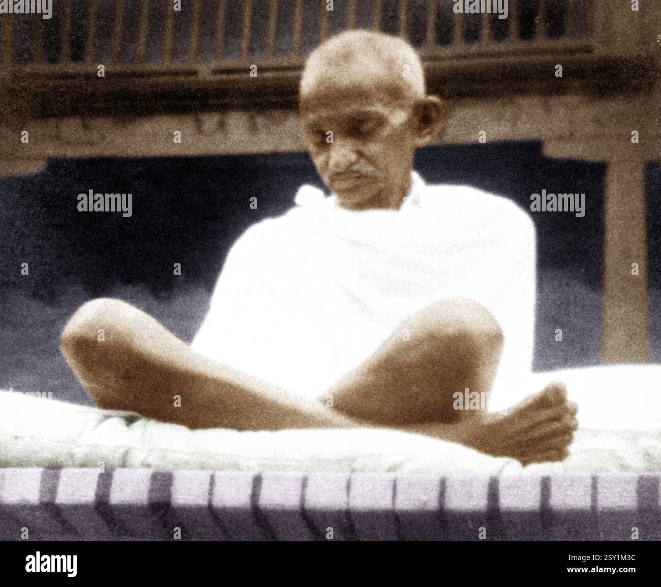 Les combattants de la liberté des Indiens, le mahatma Gandhi en prière réunion, Inde, Asie, 1929 Banque D'Images