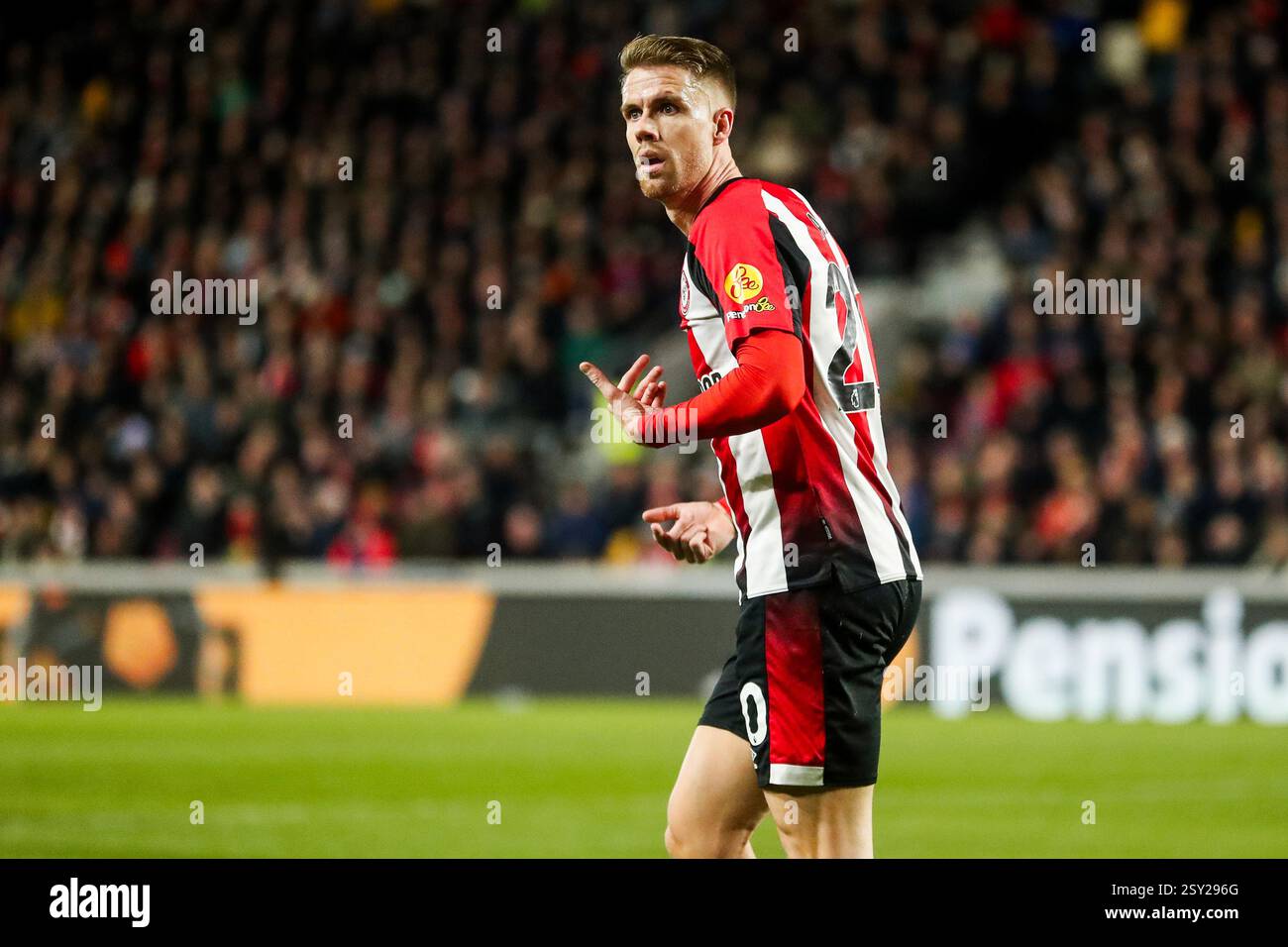 Kristoffer Ajer de Brentford réagit lors du match de premier League Brentford vs Everton au Gtech Community Stadium, Londres, Royaume-Uni, 26 février 2025 (photo par Izzy Poles/News images) Banque D'Images