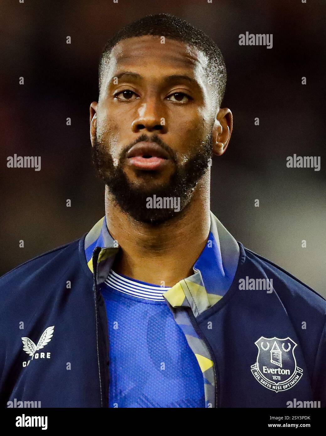 Beto of Everton s'aligne avant le match de premier League Brentford vs Everton au Gtech Community Stadium, Londres, Royaume-Uni, le 26 février 2025 (photo par Izzy Poles/News images) Banque D'Images