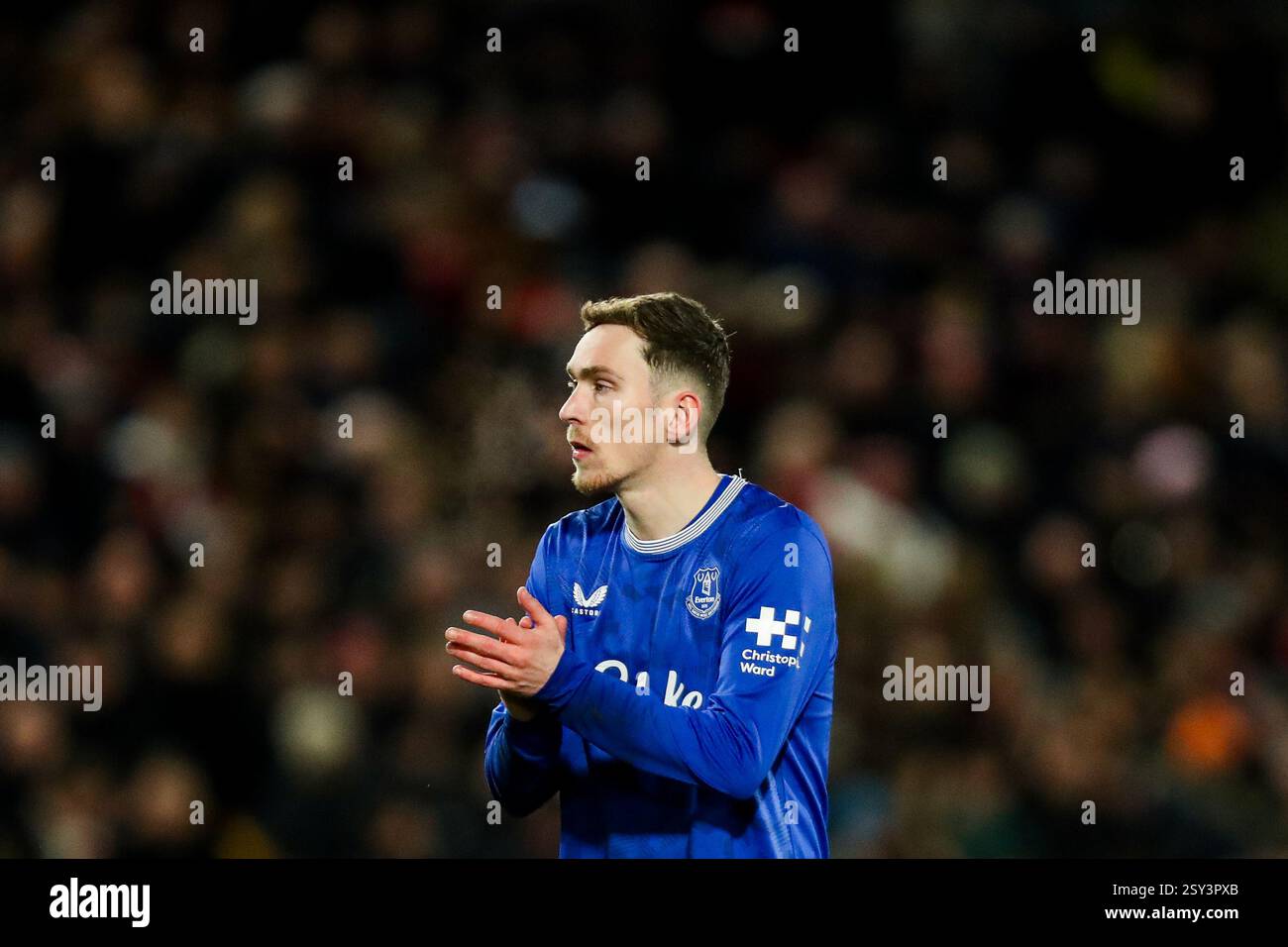 James Garner d'Everton réagit lors du match de premier League Brentford vs Everton au Gtech Community Stadium, Londres, Royaume-Uni, 26 février 2025 (photo par Izzy Poles/News images) Banque D'Images