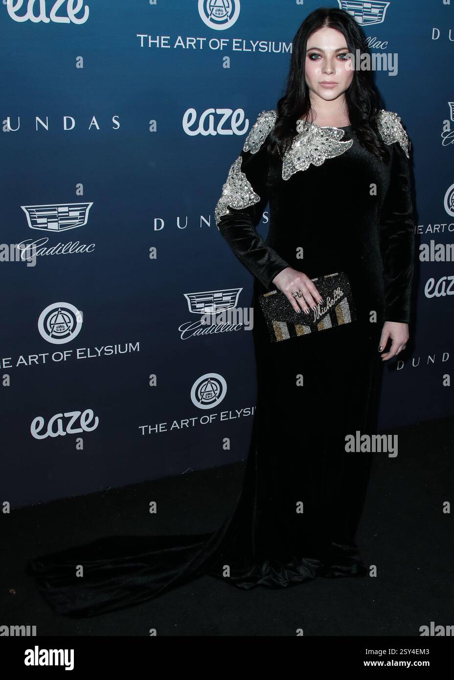 (DOSSIER) Michelle Christine Trachtenberg morte à 39 ans. Michelle Christine Trachtenberg, 'Gossip Girl' et 'Buffy' actrice, meurt à 39 ans. Les policiers, répondant à un appel du 911, l'ont trouvée sans réponse dans un appartement de Manhattan le matin du mercredi 26 février 2025, ont déclaré les autorités. LOS ANGELES, CALIFORNIE, États-Unis - 05 JANVIER : L'actrice, productrice et scénariste américaine Michelle Christine Trachtenberg arrive au 12e Gala annuel du ciel de l'Art d'Elysium qui se tient dans une salle privée le 5 janvier 2019 à Los Angeles, Californie, États-Unis. (Photo de Xavier Collin/image Press Agency) Banque D'Images