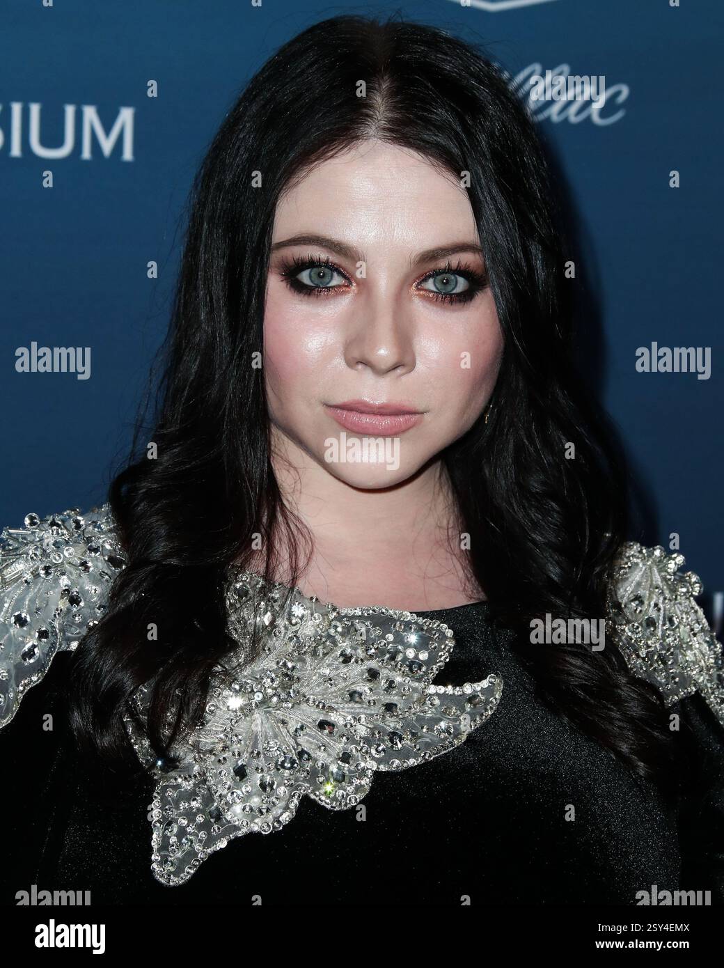 (DOSSIER) Michelle Christine Trachtenberg morte à 39 ans. Michelle Christine Trachtenberg, 'Gossip Girl' et 'Buffy' actrice, meurt à 39 ans. Les policiers, répondant à un appel du 911, l'ont trouvée sans réponse dans un appartement de Manhattan le matin du mercredi 26 février 2025, ont déclaré les autorités. LOS ANGELES, CALIFORNIE, États-Unis - 05 JANVIER : L'actrice, productrice et scénariste américaine Michelle Christine Trachtenberg arrive au 12e Gala annuel du ciel de l'Art d'Elysium qui se tient dans une salle privée le 5 janvier 2019 à Los Angeles, Californie, États-Unis. (Photo de Xavier Collin/image Press Agency) Banque D'Images