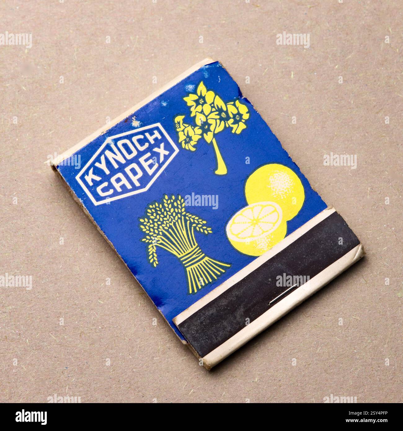 Kynoch Capex Fertilizers 1960's Matchbook. Banque D'Images