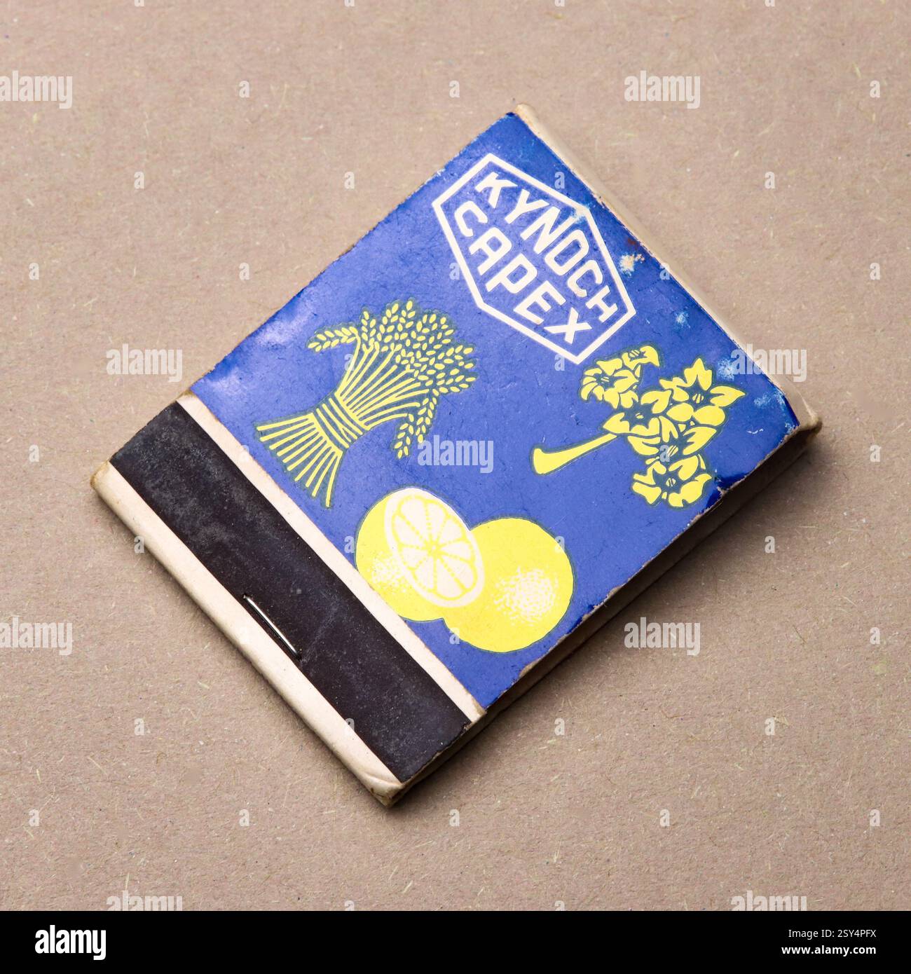 Kynoch Capex Fertilizers 1960's Matchbook. Banque D'Images