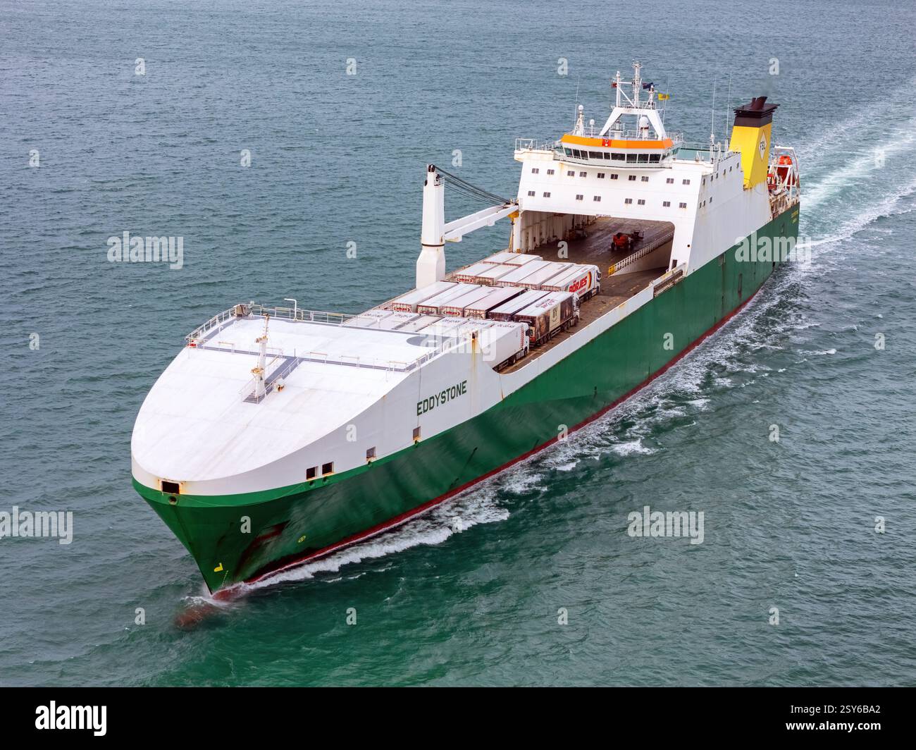Eddystone, un RO-RO de classe ponctuelle exploité par Foreland Shipping pour le compte du ministère de la Défense britannique. Banque D'Images