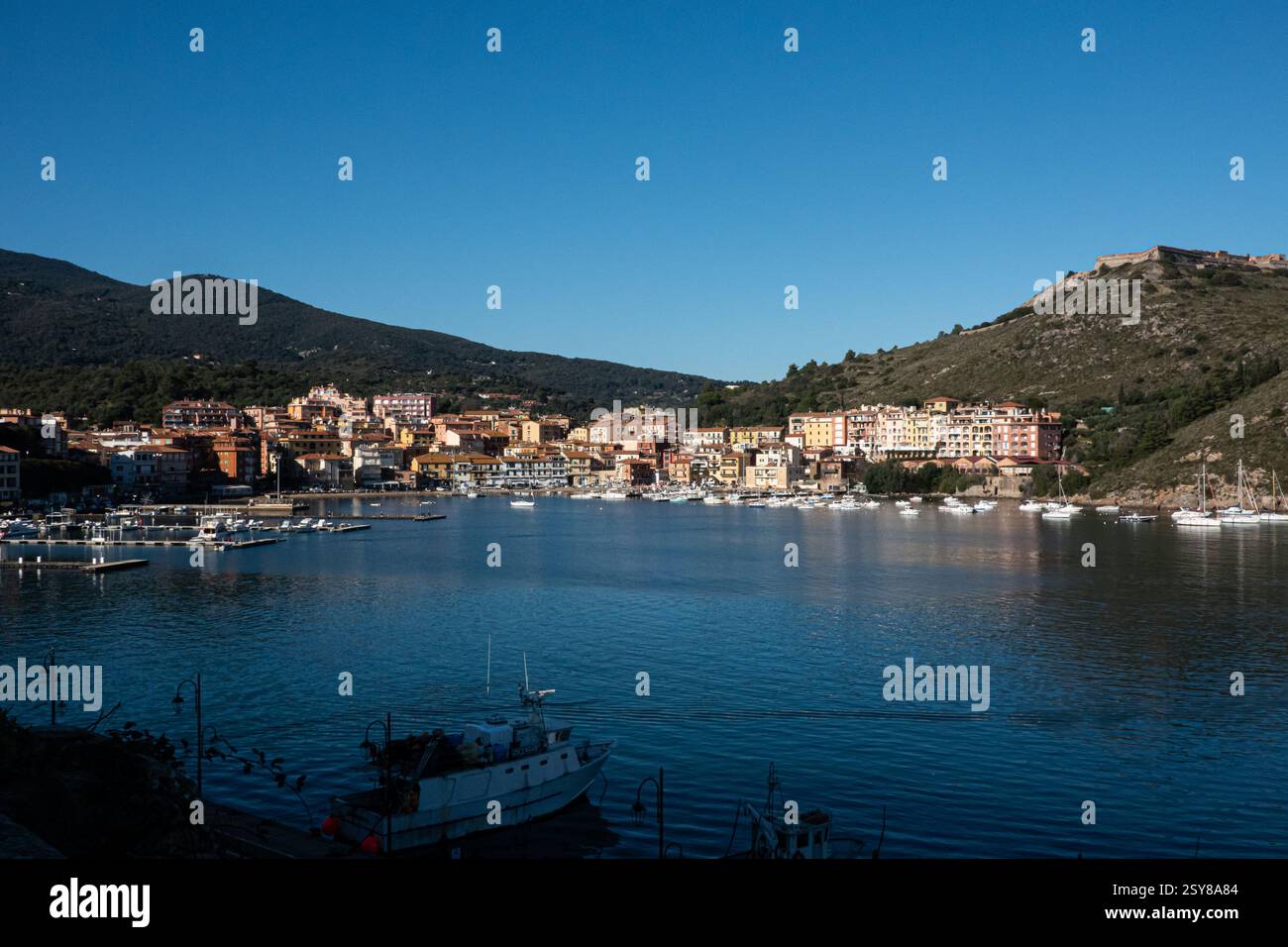 Vue panoramique de Porto Santo Stefano Banque D'Images