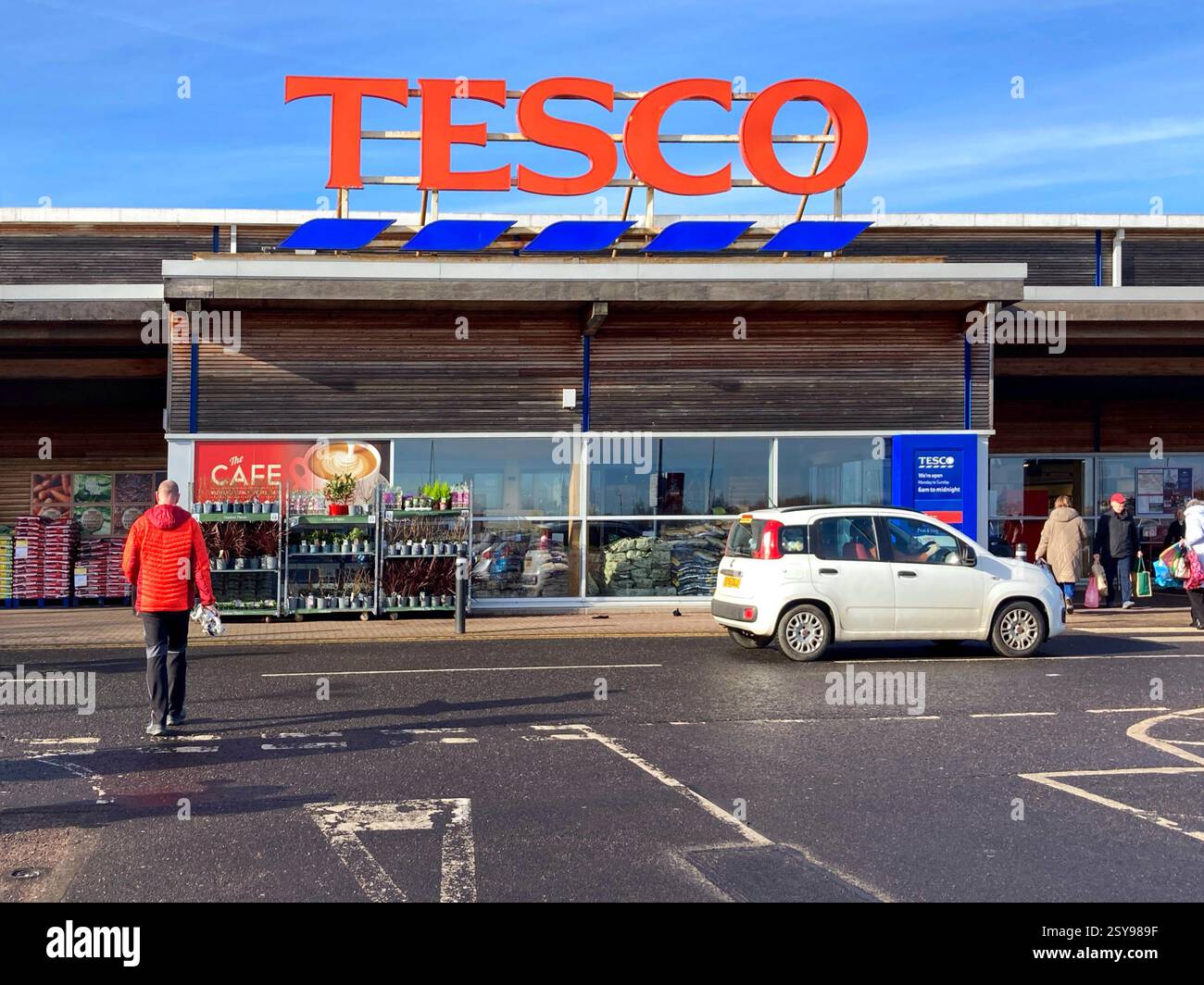 Supermarché Tesco - Image de stock capturée avec un smartphone