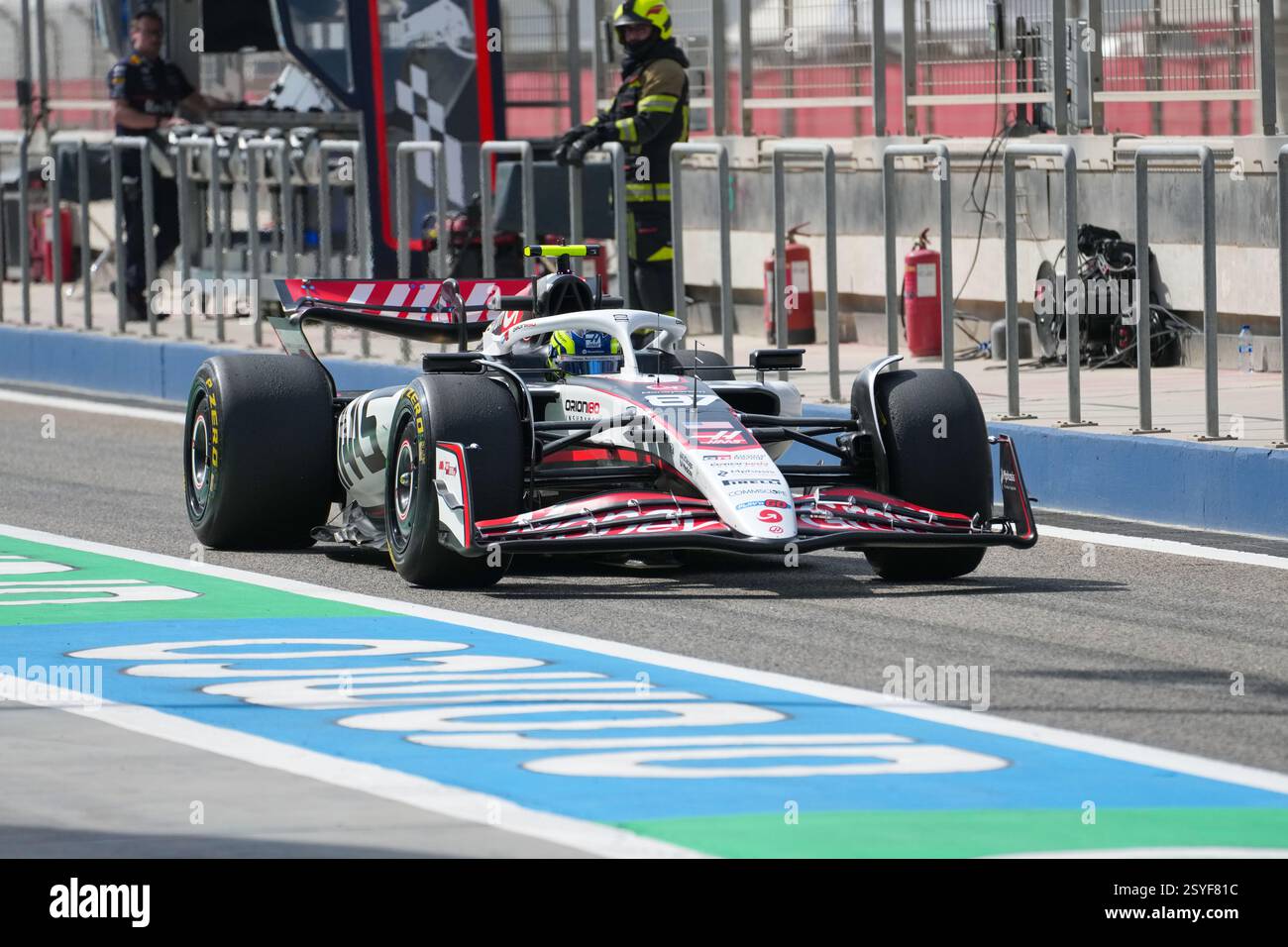 28.02.2025, Bahrain International circuit, Sakhir, formule 1 Testfahrten Bahreïn 2025 Oliver Bearman (GBR) - Haas F1 Team Credit : Alessio de Marco/Alamy Live News Banque D'Images