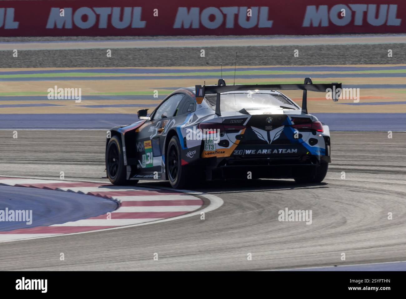 Doha, Qatar. 21 février 2025. Doha, Qatar - 21 février : #31 The Bend Team WRT bel) BMW M4 LMGT3) pilotée par Augusto Farfus BRA)/Yasser Shahin AUS)/Timur Boguslavskiy lors du Prologue FIA WEC sur le circuit de Losail le 21 février 2025 à Doha, Qatar. (Photo de Laurent Cartalade/Just Pictures/Sipa USA) crédit : Sipa US/Alamy Live News Banque D'Images