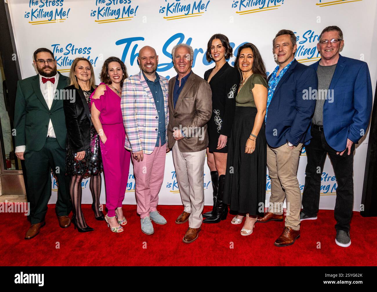 Los Angeles, États-Unis. 28 février 2025. La distribution assiste à la première mondiale de la nouvelle comédie « THE STRESS IS KILLING ME » au Landmark Westwood Theatre, Los Angeles, CA, le 28 février 2025 crédit : Eugene Powers/Alamy Live News Banque D'Images