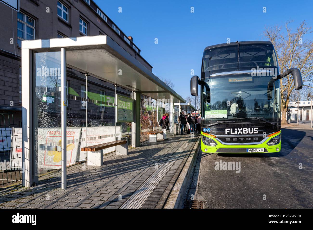 Bus FlixBus à la gare routière centrale de Göttingen Banque D'Images