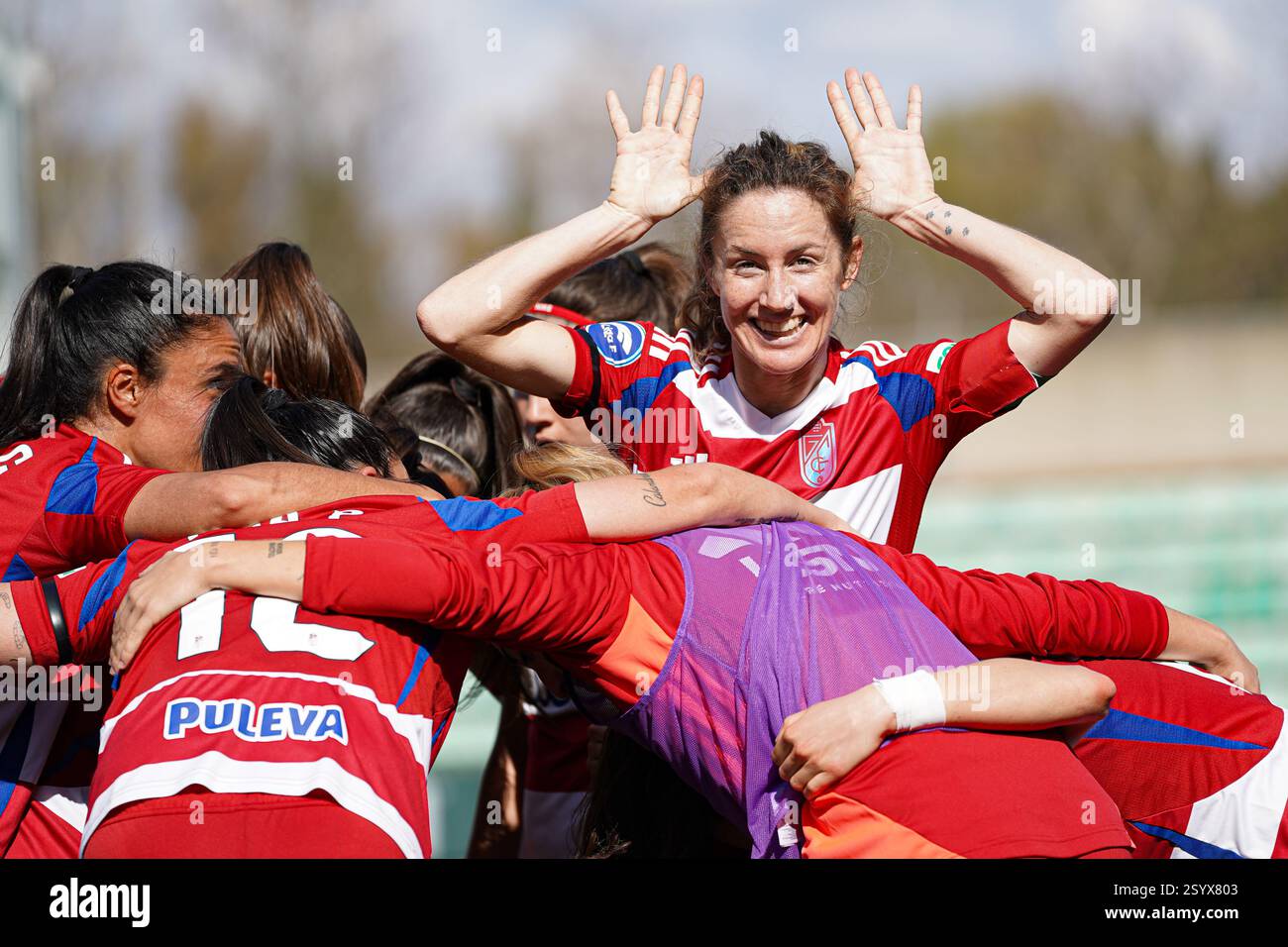 Laura Requena (Granada CF) célèbre un but lors du match de Liga F (football féminin) entre le Real Betis et Granada CF, à Luis del sol le 1er mars 2025 in Banque D'Images