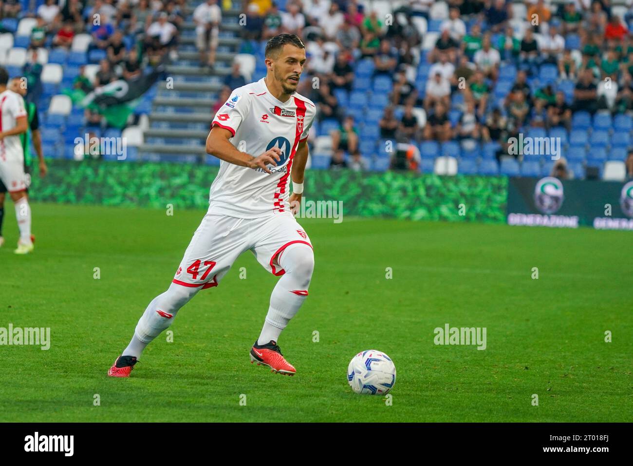 Reggio Emilia, Italie. 2 octobre 2023. Dany Mota (#47 AC Monza), lors de l'US Sassuolo Calcio vs AC Monza, Serie A, au Mapei Stadium. Crédit : Alessio Morgese/Alessio Morgese / Emage / Alamy Live News Banque D'Images