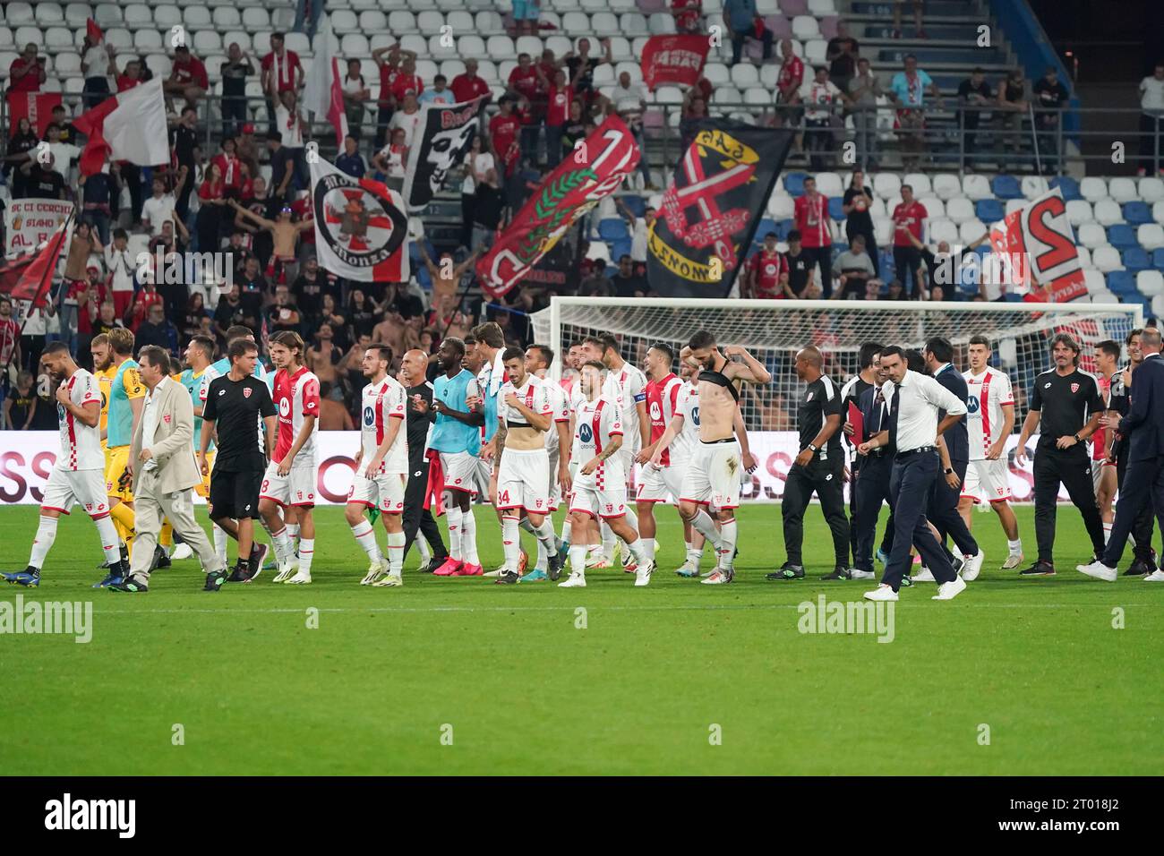 Reggio Emilia, Italie. 2 octobre 2023. Équipe de l'AC Monza, lors de l'US Sassuolo Calcio vs AC Monza, Serie A, au Mapei Stadium. Crédit : Alessio Morgese/Alessio Morgese / Emage / Alamy Live News Banque D'Images