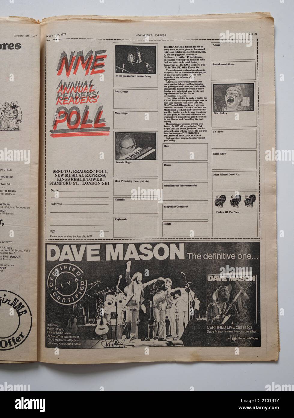 Publicité pour le sondage annuel des lecteurs dans le numéro des années 1970 de NME New musical Express Music Paper Banque D'Images