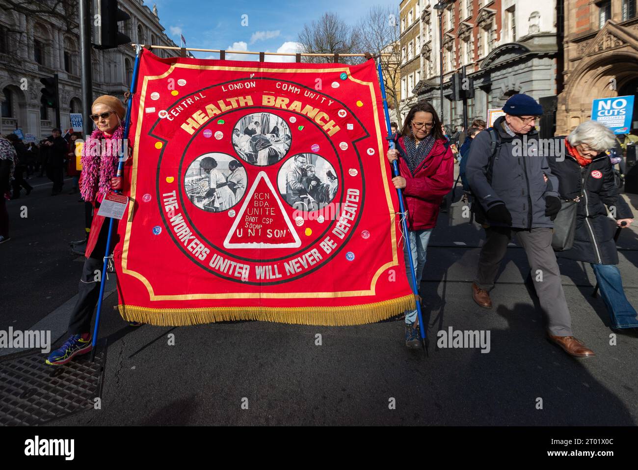 marche de protestation manifestation contre les compressions et la privatisation du National Health Service au Royaume-Uni. Direction générale de la santé communautaire du centre de London Banque D'Images