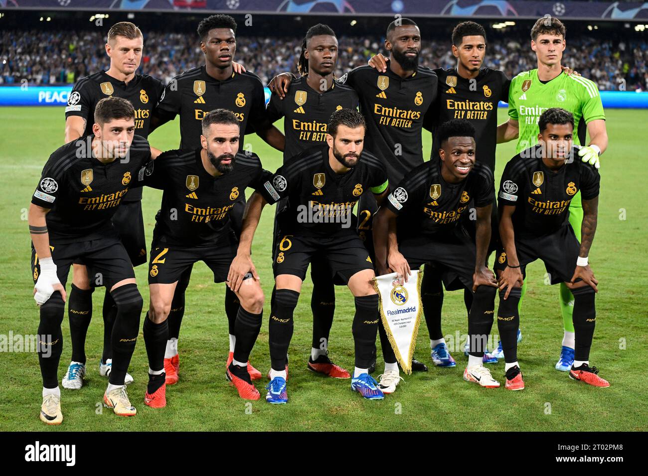 Naples, Italie. 03 octobre 2023. Les joueurs du Real Madrid posent pour une photo d'équipe lors du match de football du groupe C de la Ligue des champions entre le SSC Napoli et le Real Madrid FC au stade Diego Armando Maradona à Naples (Italie), le 3 octobre 2023. Crédit : Insidefoto di andrea staccioli/Alamy Live News Banque D'Images