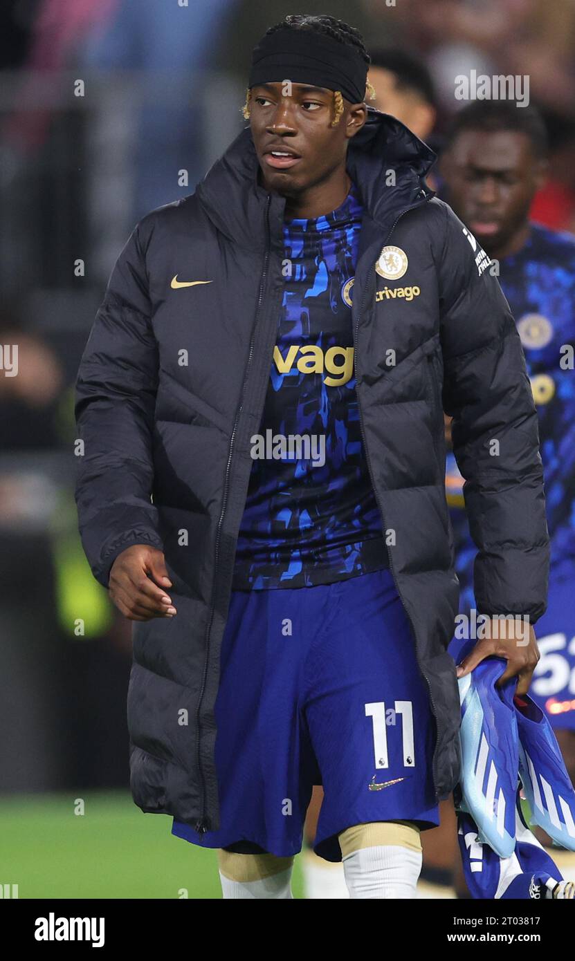 Londres, Royaume-Uni. 2 octobre 2023. Noni Madueke de Chelsea pendant le match de Premier League à Craven Cottage, Londres. Le crédit photo devrait se lire : David Klein/Sportimage crédit : Sportimage Ltd/Alamy Live News Banque D'Images