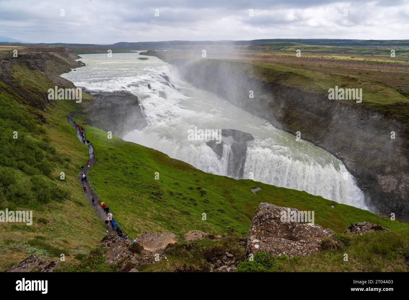 Gullfoss Falls Waterfall en Islande un jour d'été Banque D'Images