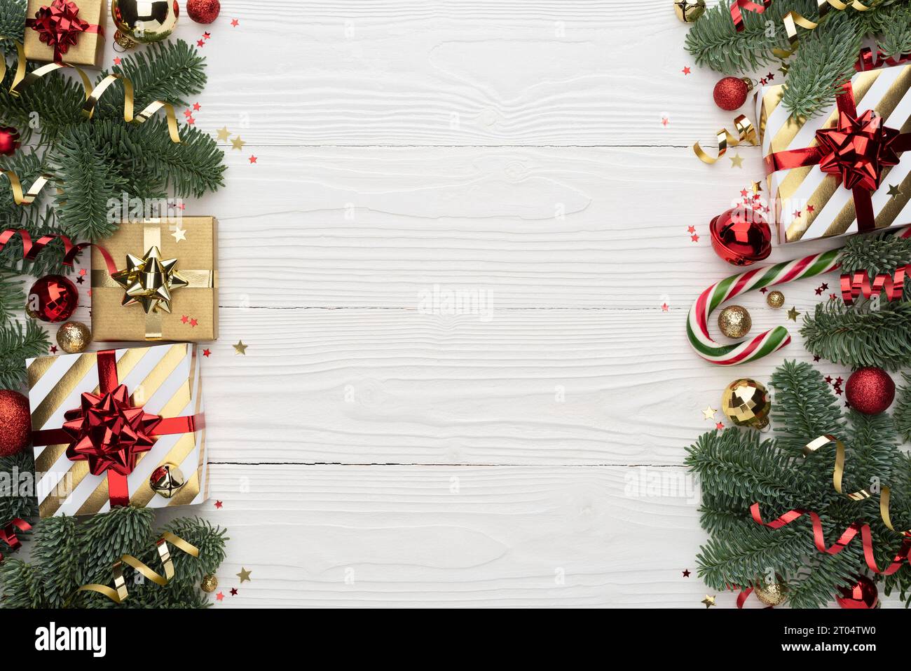 Fond de Noël avec double bordure latérale sur blanc Banque D'Images