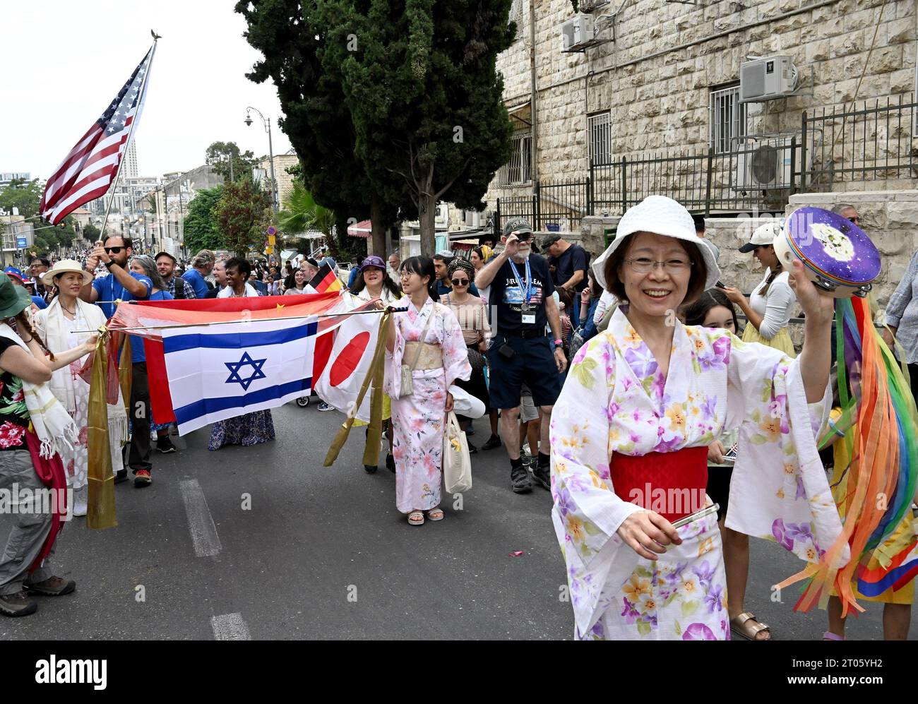 Jérusalem, Israël. 04 octobre 2023. Les pèlerins chrétiens pro-israéliens participent à la Parade annuelle de Jérusalem pendant la fête juive de Soukcot, la fête des Tabernacles, le mercredi 4 octobre 2023, à Jérusalem. Photo de Debbie Hill/ crédit : UPI/Alamy Live News Banque D'Images