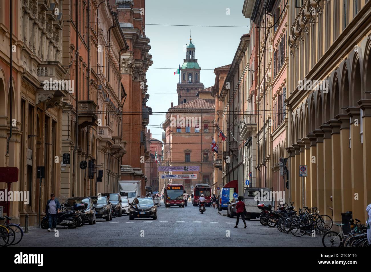 Bologne en Émilie-Romagne dans le nord de l'Italie sept 2023 Wiki : est une ville et la capitale de la région Émilie-Romagne dans le nord de l'Italie, dont il est Banque D'Images
