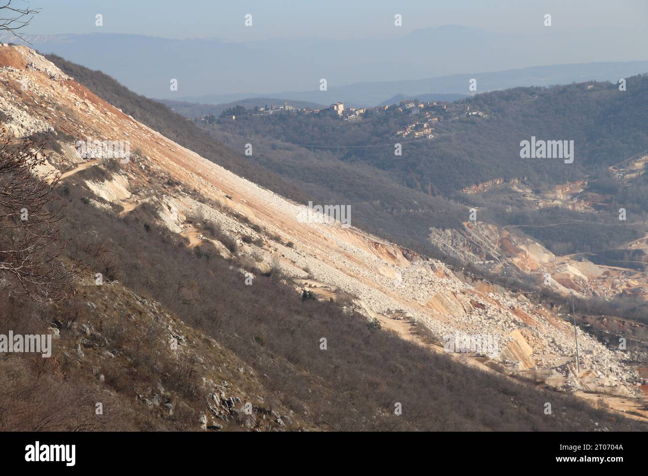 vue sur les montagnes pré-alpines Banque D'Images