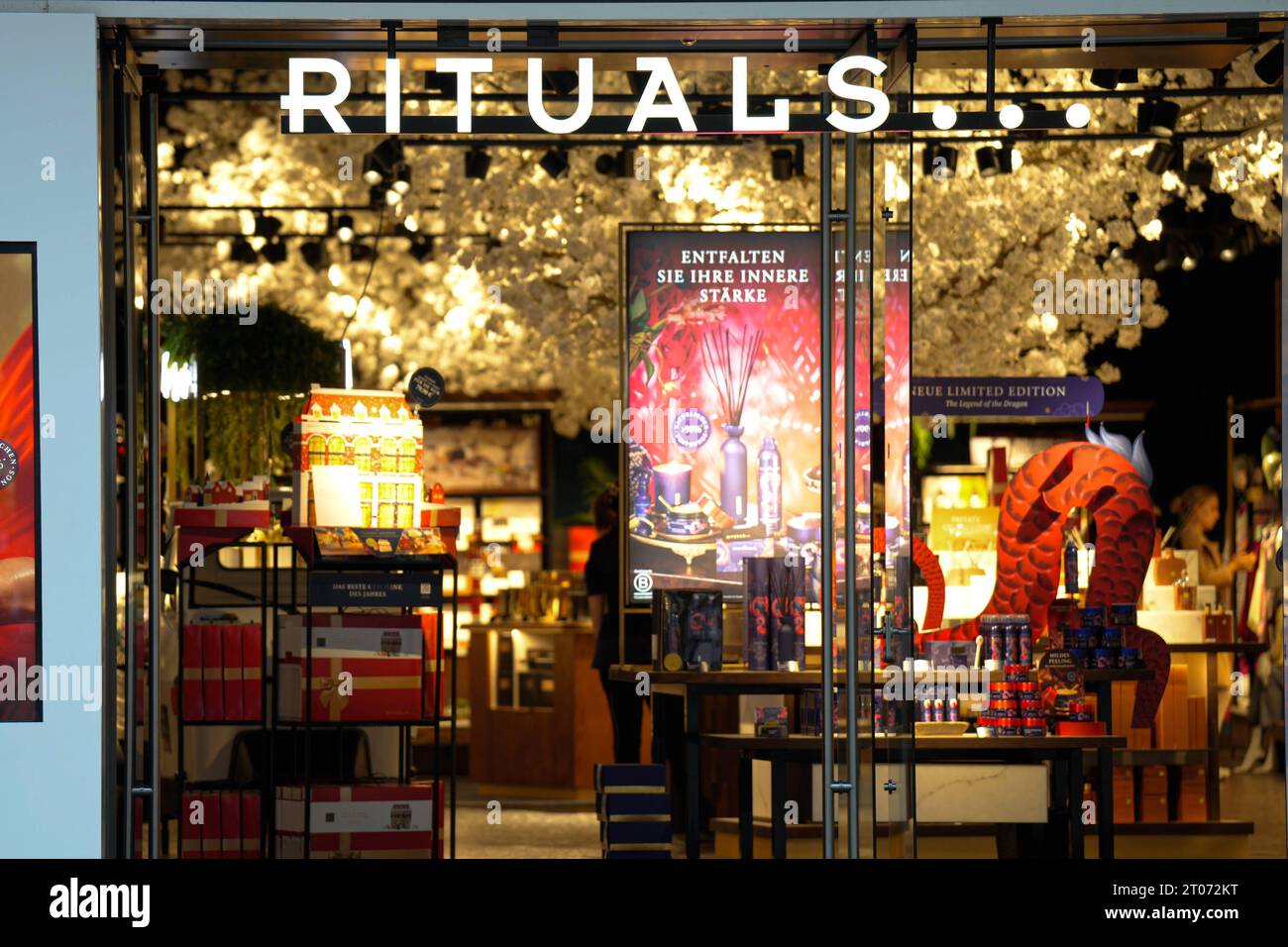 Symbolbild und logo der Kosmetikkette Rituals Symbolfoto, Themenbild ...