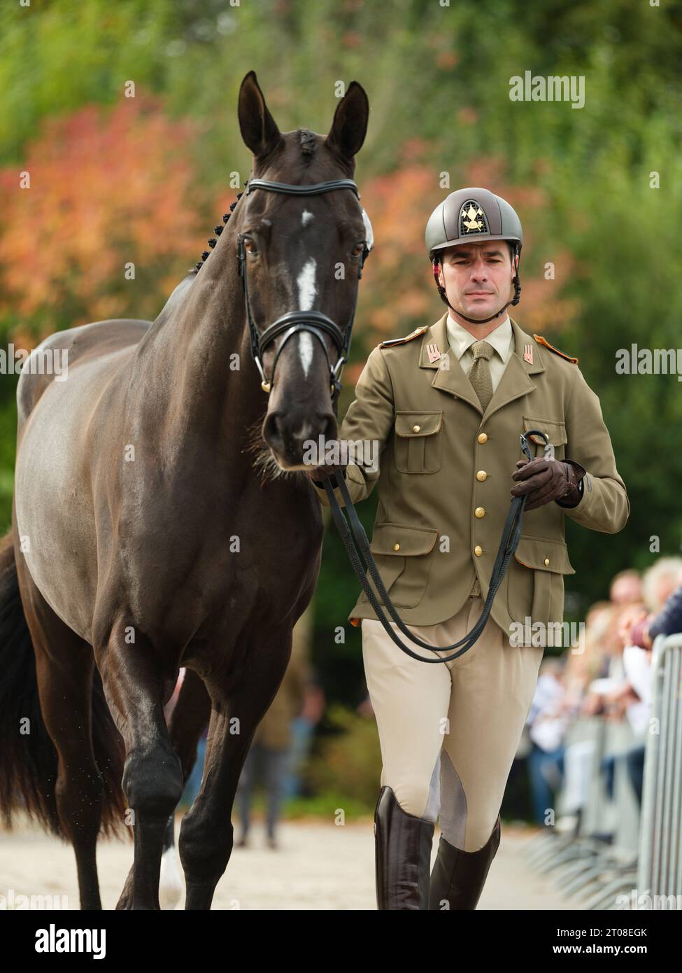 Giovanni UGOLOTTI d'Italie avec Billy Hennessy lors de la première