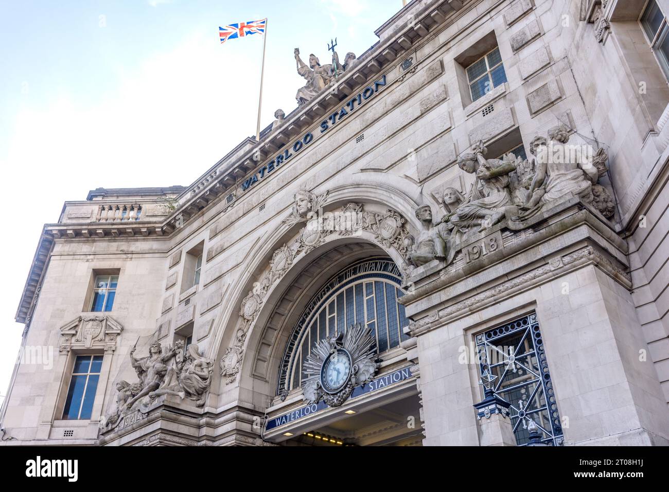 Entrée à la gare de Londres Waterloo, Waterloo, London Borough of Lambeth, Greater London, Angleterre, Royaume-Uni Banque D'Images