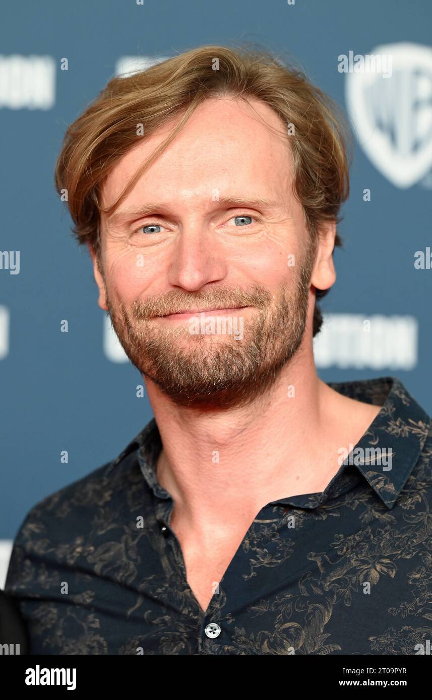 Ulrich Brandhoff Kommt Zur Premiere Der Film Kom Die Ein Ulrich Brandhoff Kommt Zur Premiere Der Film Komodie Ein Fest Furs Leben Der Am 19 10 2023 In Die Kinos Kommt Acteur Ulrich Brandhoff Vient A La Premiere De La Comedie A Feast For Life Qui Arrive En Salles Sur 19 10 2023 2t09pyr 