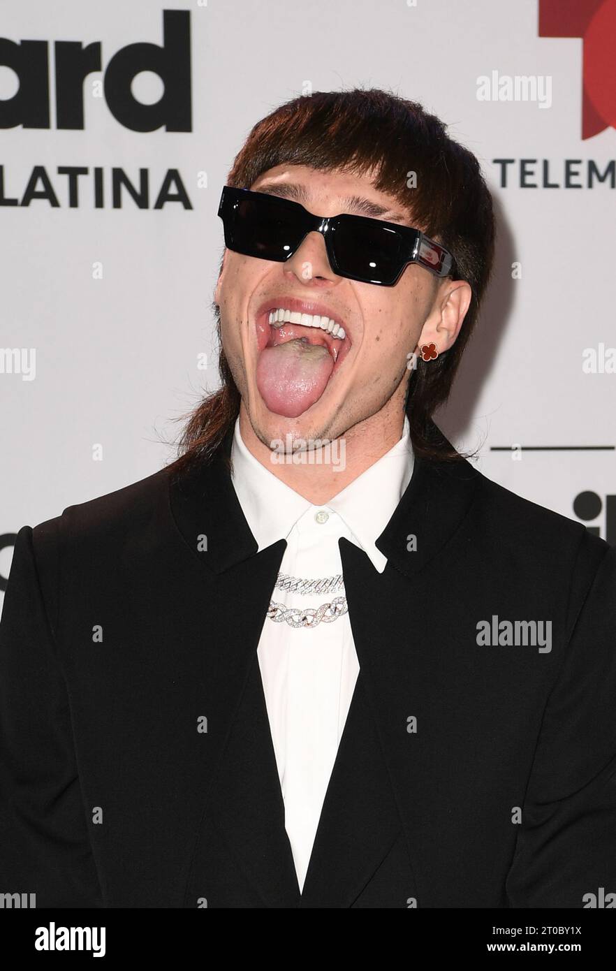 Coral Gables, Floride, États-Unis. 5 octobre 2023. Peso Pluma aux Billboard Latin Music Awards 2023 au Wasco Center à Coral Gables, Floride, le 5 octobre 2023. Crédit : Mpi04/Media Punch/Alamy Live News Banque D'Images