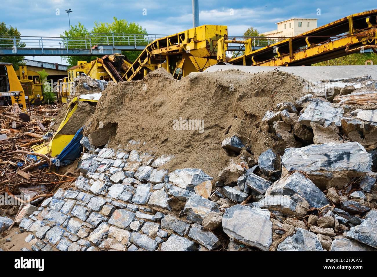 Gare endommagée par une inondation, Volos, Grèce, septembre 30, 2023.changement climatique .Krafsidonas torrent, inondation due au mauvais temps Elias Banque D'Images