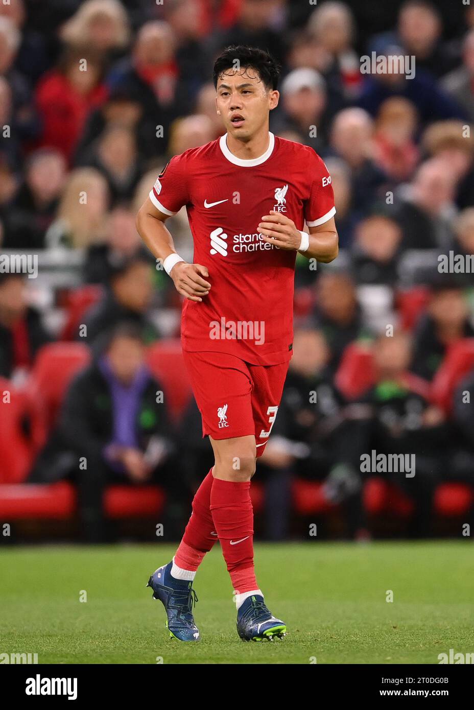 Liverpool, Royaume-Uni. 5 octobre 2023. Wataru Endo de Liverpool lors du match de l'UEFA Europa League à Anfield, Liverpool. Le crédit photo devrait être : Gary Oakley/Sportimage crédit : Sportimage Ltd/Alamy Live News Banque D'Images