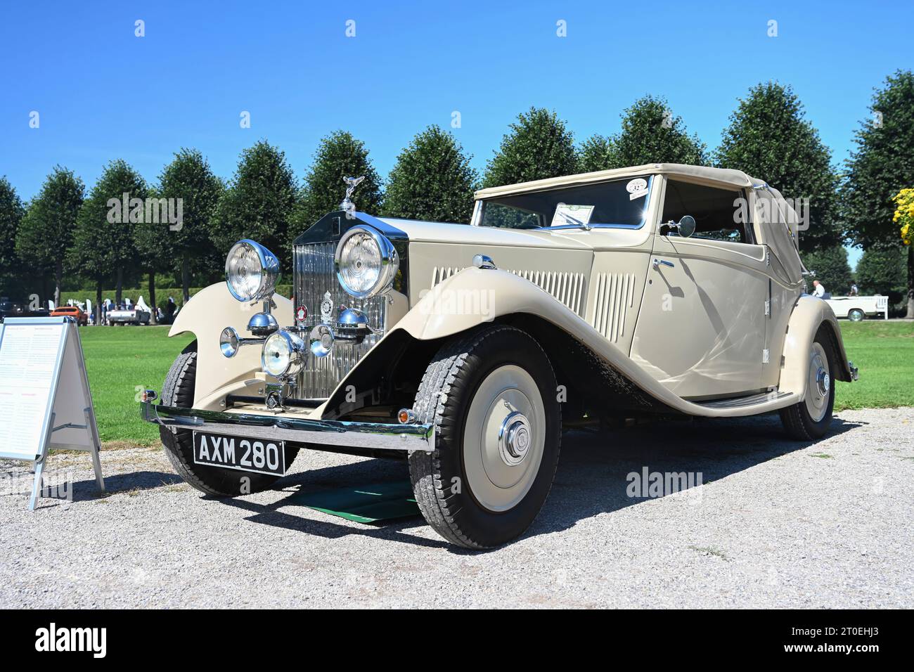 Schwetzingen, Baden-Wuerttemberg, Allemagne, Concours d'Elegance im Schlosspark, Rolls Royce, Type 20, 25 H.P., Drophead coupe, construit en 1933 Banque D'Images