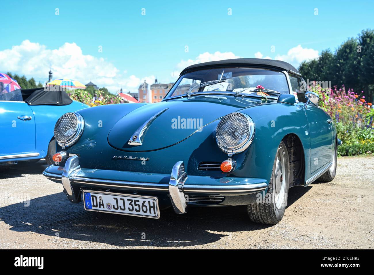 Schwetzingen, Baden-Wuerttemberg, Allemagne, Concours d'élégance dans le parc du château, Porsche 356 Roadster, 1600 cc, construit en 1960 Banque D'Images