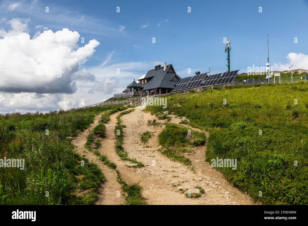 Europe, Pologne, voïvodie de Podkarpackie, Bieszczady, Polonina Wellinska, parc national de Bieszczady, nouveau Chatka Puchatka, refuge touristique Banque D'Images