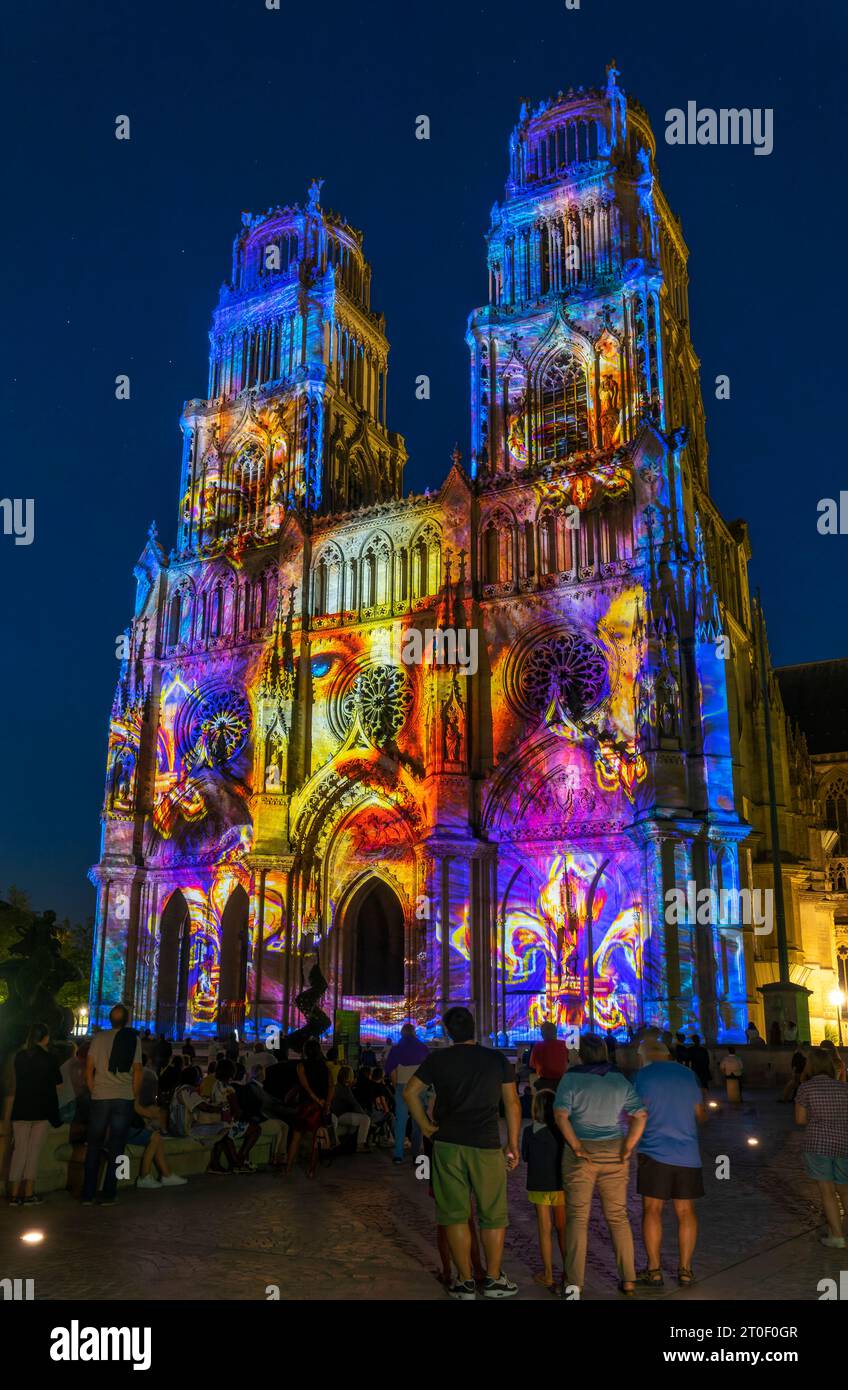 Spectacle son et lumière à la cathédrale Sainte-Croix Banque D'Images