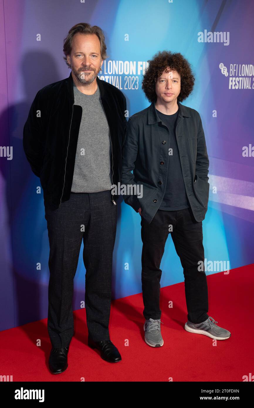 Peter Sarsgaard et Michel Franco arrivent pour une projection de Memory au BFI London film Festival au Curzon Mayfair de Londres. Date de la photo : Vendredi 6 octobre 2023. Banque D'Images