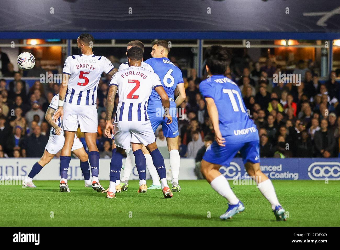 Birmingham, Royaume-Uni. 06 octobre 2023. Action de la bouche de but alors que l'équipe locale presse l'attaque lors du match EFL Sky Bet Championship match entre Birmingham City et West Bromwich Albion à St Andrews, Birmingham, Angleterre le 6 octobre 2023. Photo de Stuart Leggett. Usage éditorial uniquement, licence requise pour un usage commercial. Aucune utilisation dans les Paris, les jeux ou les publications d'un seul club/ligue/joueur. Crédit : UK Sports pics Ltd/Alamy Live News Banque D'Images