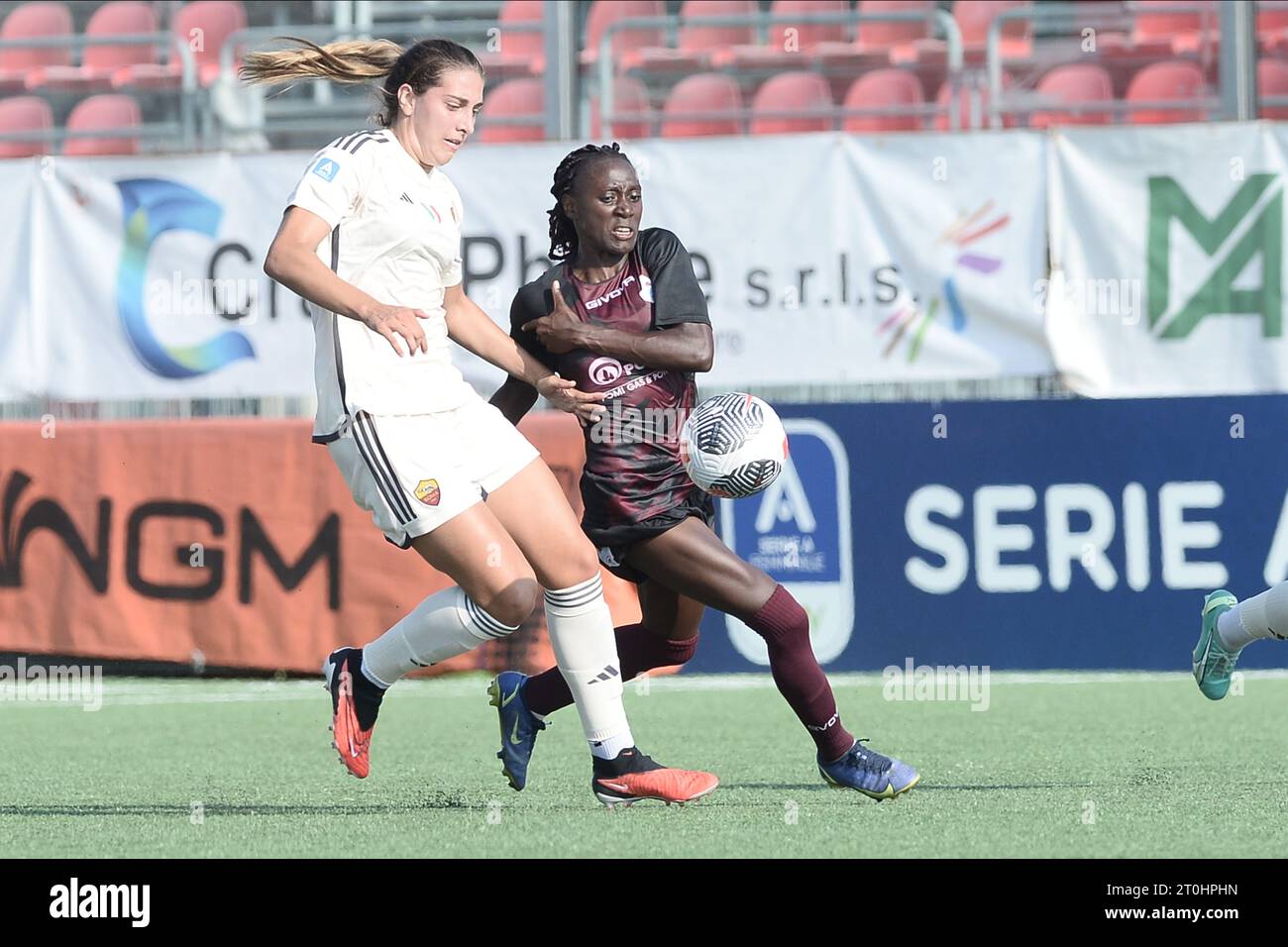 Pendant la Serie A Women entre Pomigliano CF et AS Roma à Amerigo Liguori Stadium Credit : Independent photo Agency Srl/Alamy Live News Banque D'Images