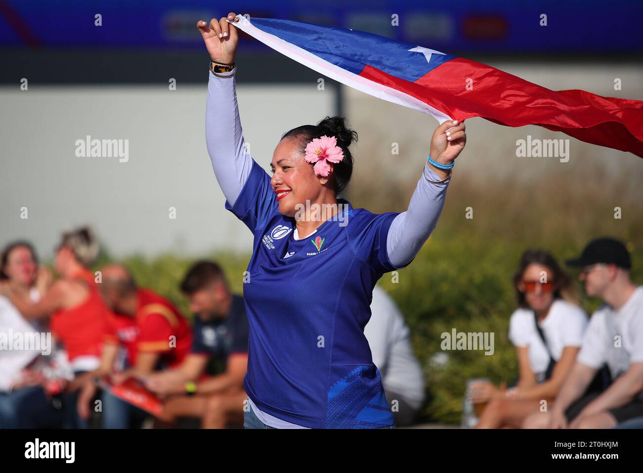 Lille, France. 7 octobre 2023. Un fan samoan profite de l'ambiance extérieure avant le match de la coupe du monde de rugby 2023 au Stade Pierre Mauroy, Lille. Le crédit photo devrait être : Paul Thomas/Sportimage crédit : Sportimage Ltd/Alamy Live News Banque D'Images