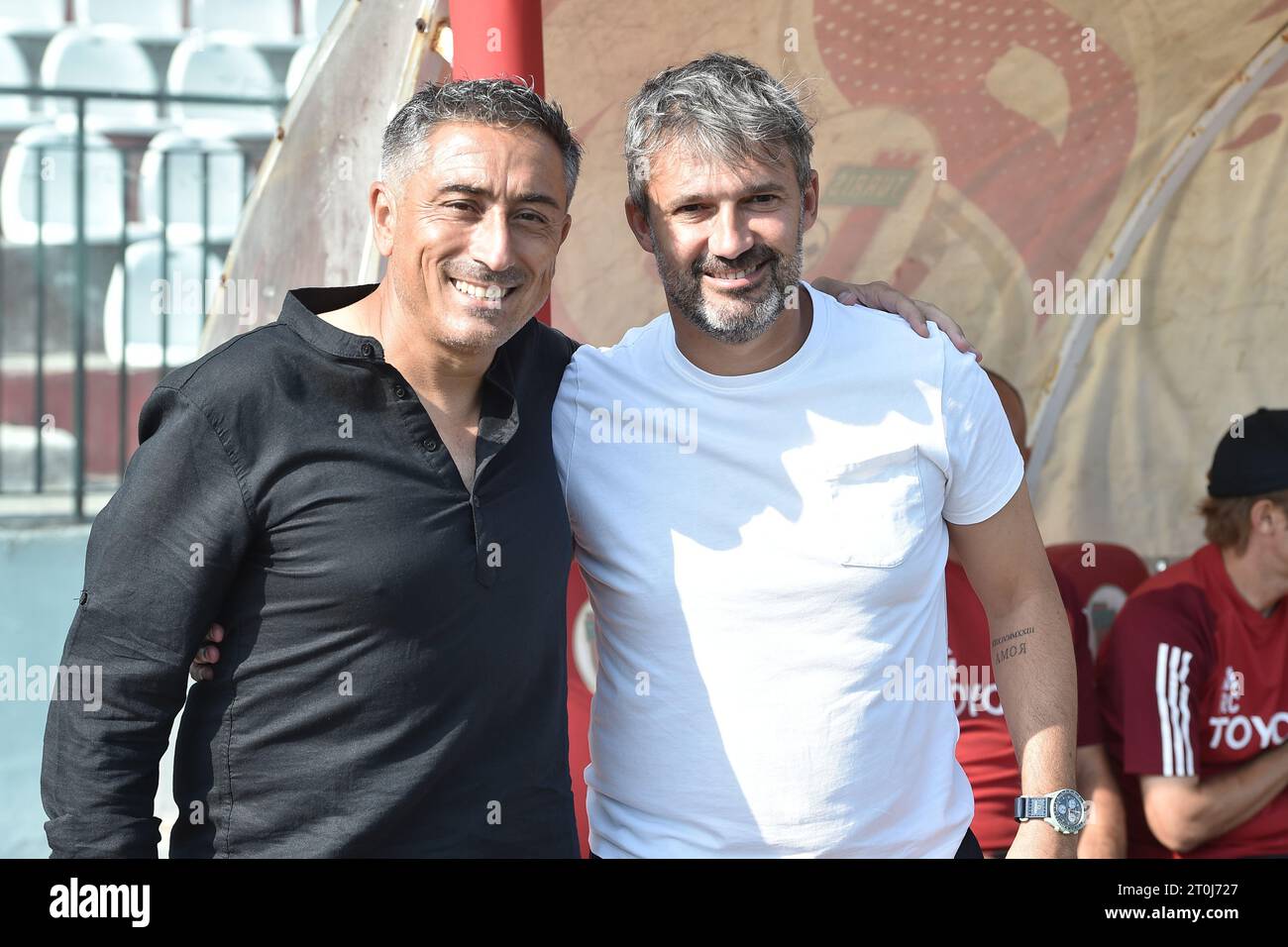 Alessandro Spugna entraîneur de L'AS Roma et Antonio Contreras de Pomigliano Calcio lors de la Serie A Women entre Pomigliano CF et AS Roma au stade Amerigo Liguori Banque D'Images