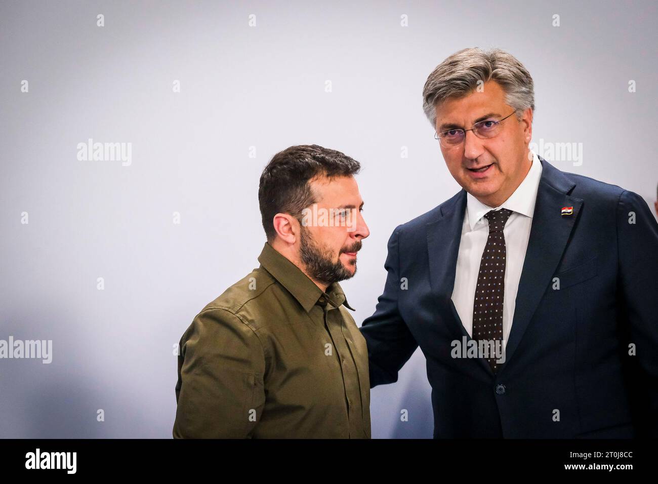 Nicolas Landemard / le Pictorium - Sommet européen informel à Grenade (Espagne). - 05/10/2023 - Espagne / Andalousie / Grenade - Volodymyr Zelensky. Les différents chefs d'État européens se sont réunis lors d'un sommet informel de la Communauté économique européenne. Banque D'Images