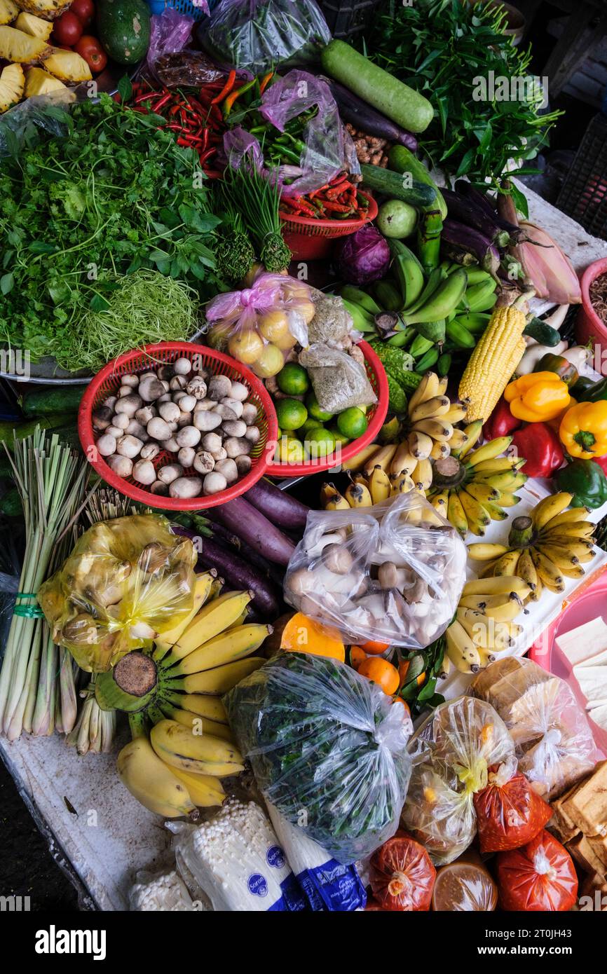 Hoi an, Vietnam. Fruits et légumes à vendre sur le marché. Banque D'Images