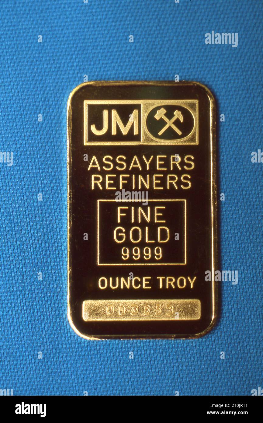 Lingots d'or d'une once détenus dans le sous-sol de la Federal Reserve Bank sur Liberty Street dans le centre-ville de Wall Street à manhattan, New York. Aucun or n’appartient à la Fed ou à des particuliers ou à des entités du secteur privé. Il appartient au gouvernement, aux gouvernements étrangers, aux banques et aux organisations internationales. En 1980. Banque D'Images