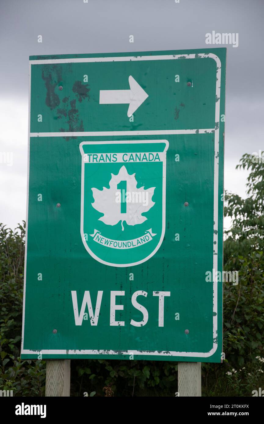 Panneau ouest de l'autoroute transcanadienne à Deer Lake, Terre-Neuve-et-Labrador, Canada Banque D'Images