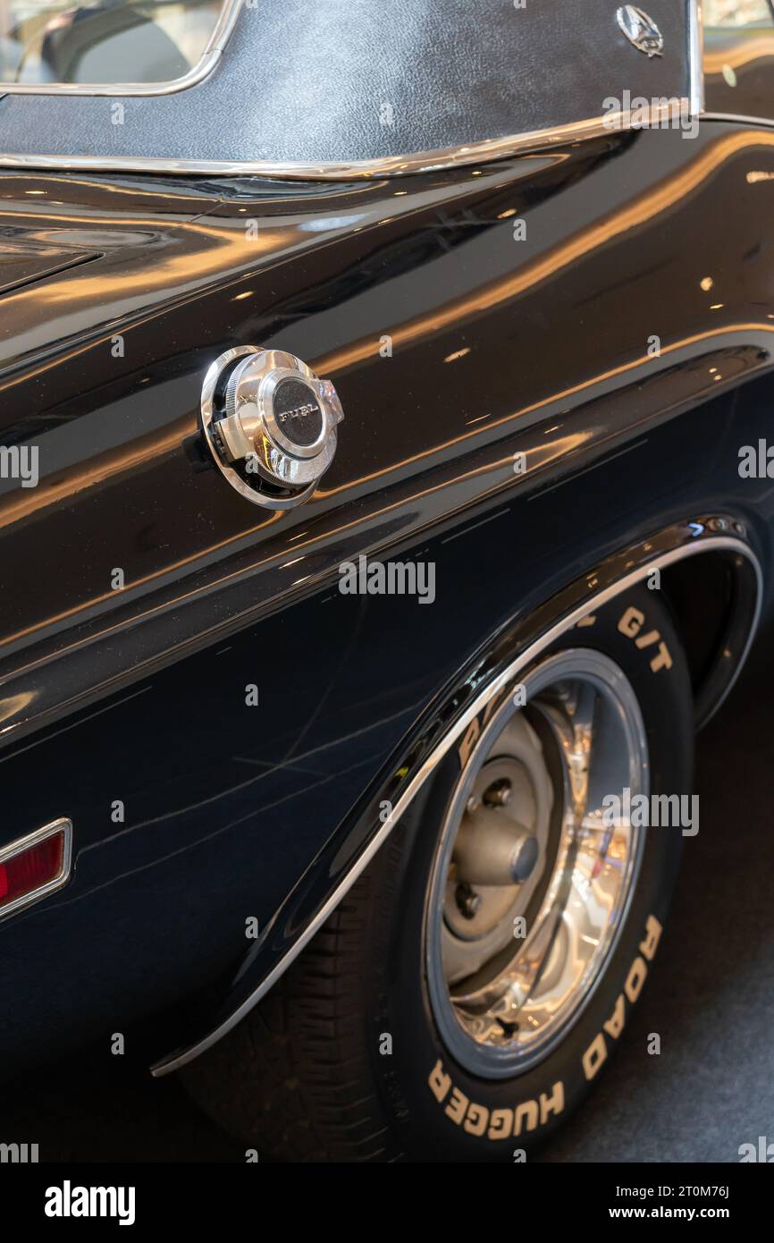 Petaling Jaya - Malaisie : octobre 6,2023 : Dodge Challenger RT voiture de Fast X aussi connu sous le nom de Fast Furious 10 film dans la Mid Valley Banque D'Images