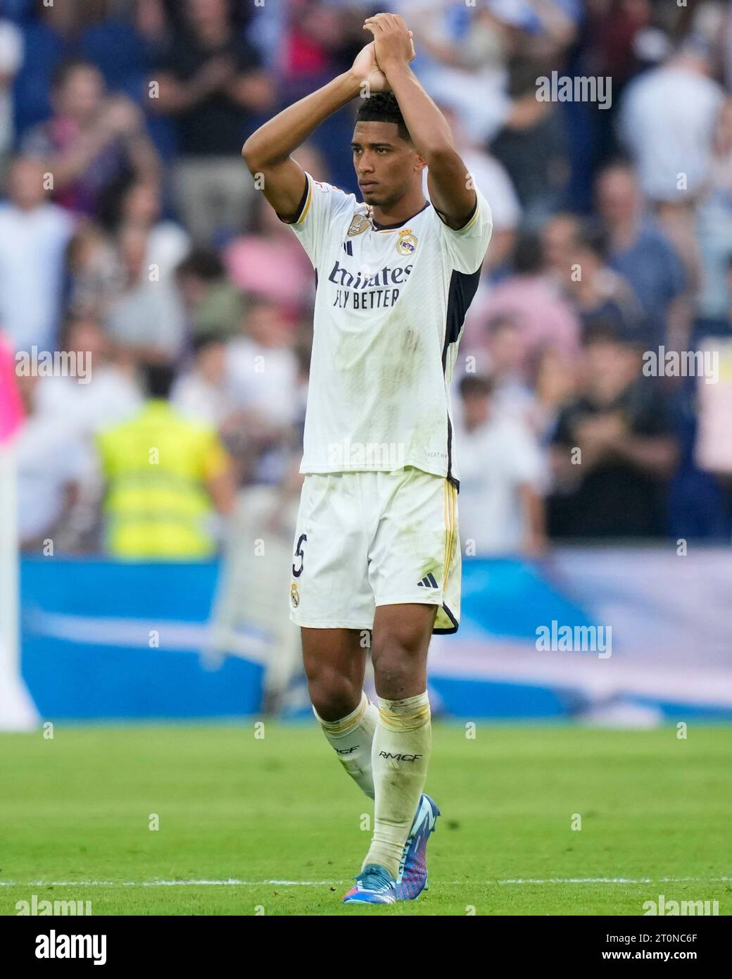 Madrid, Espagne. 07 octobre 2023. Jude Bellingham rmofº lors du match de Liga entre le Real Madrid et le CA Osasuna a joué au stade Santiago Bernabeu le 7 octobre 2023 à Madrid, Espagne. (Photo de Cesar Cebolla/PRESSINPHOTO) crédit : PRESSINPHOTO SPORTS AGENCY/Alamy Live News Banque D'Images